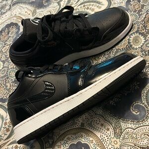 Air Jordan “all star” low, LIKE NEW CONDITION! size 6 youth (7.5 women’s)